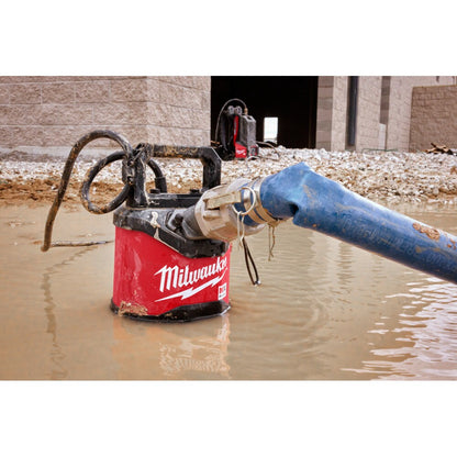 Milwaukee MXF211-1XC Tool MX FUEL Brushless Cordless 1HP 2 in. Submersible Pump Kit w/ (1) XC 8.0 Battery & Rapid Charger