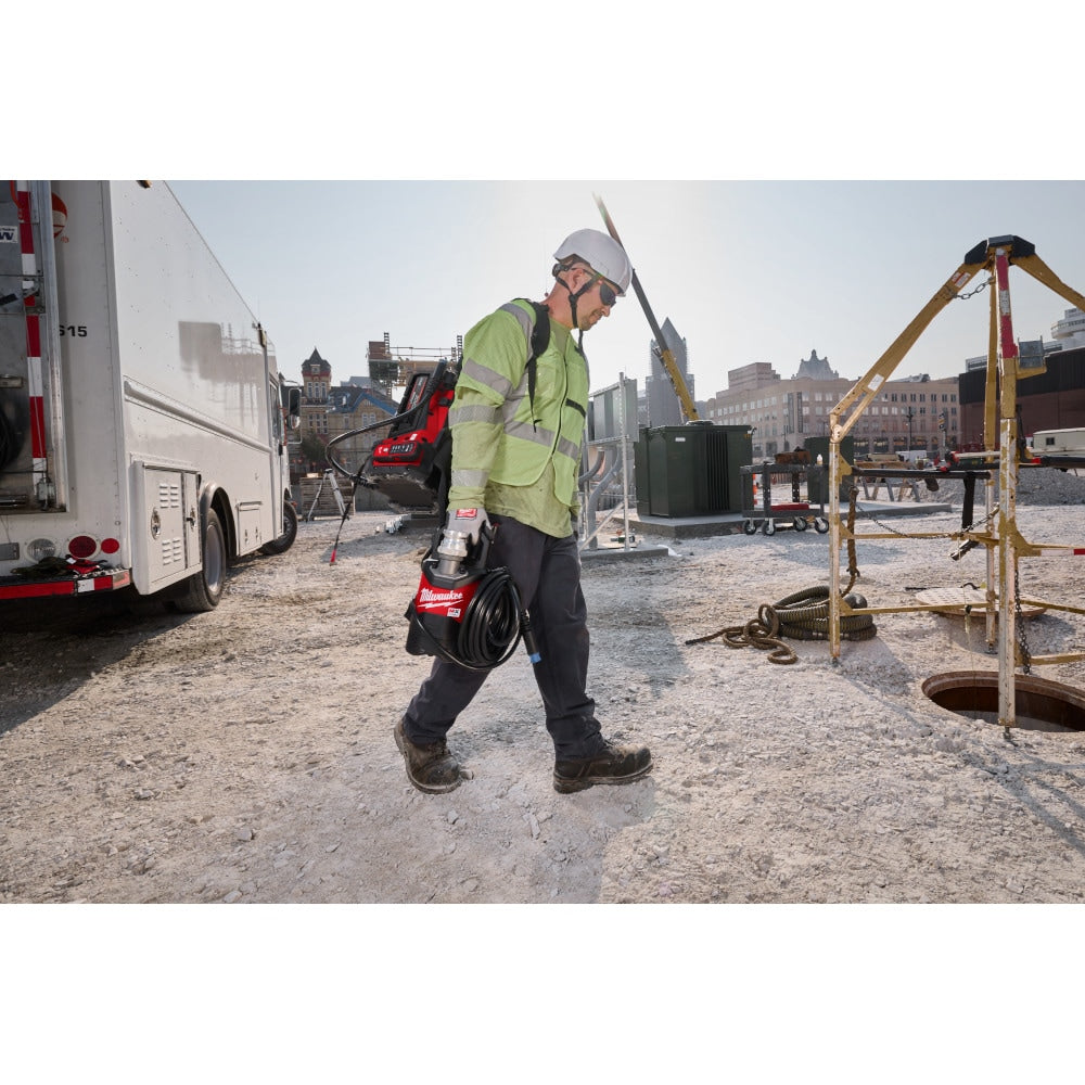 Milwaukee MXF211-1XC Tool MX FUEL Brushless Cordless 1HP 2 in. Submersible Pump Kit w/ (1) XC 8.0 Battery & Rapid Charger