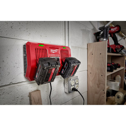 Milwaukee 48-59-1888 Tool M18 18V Li-Ion 8.0 Ah REDLITHIUM FORGE Starter Kit w/ Dual Bay Rapid Charger (2-Pack)