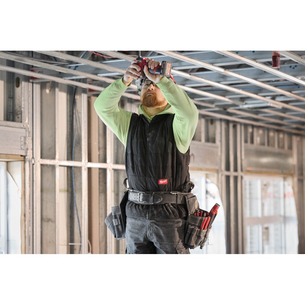 Milwaukee Tool Men's Black FREEFLEX Lightweight Insulated Vest