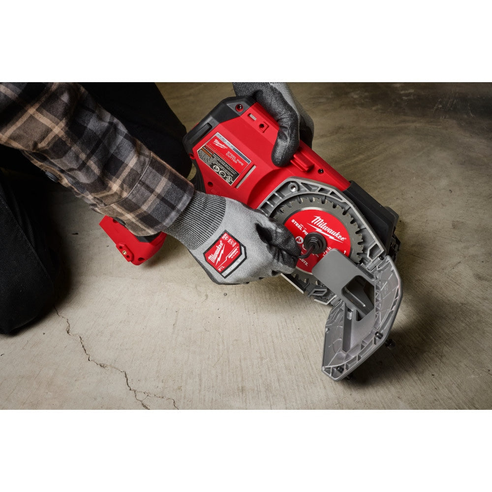 Milwaukee 3469-20 Tool M18 FUEL 18-Volt Lithium-Ion Brushless Cordless 1/2 inch - 1 inch Steel Pipe Cutter