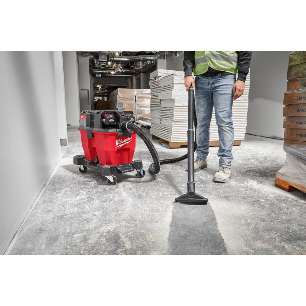 Milwaukee 0920-20 M18 FUEL Cordless Dual-Battery 9 Gal Brushless Wet/Dry Vacuum (Tool Only)