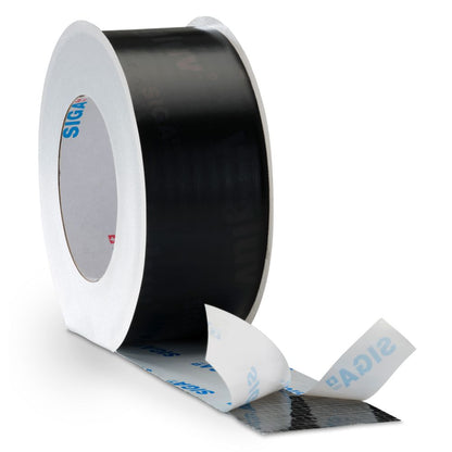 A single roll of Wigluv black high-performance sealing tape featuring a 20/40mm split-release liner for precise application on exterior building joints.